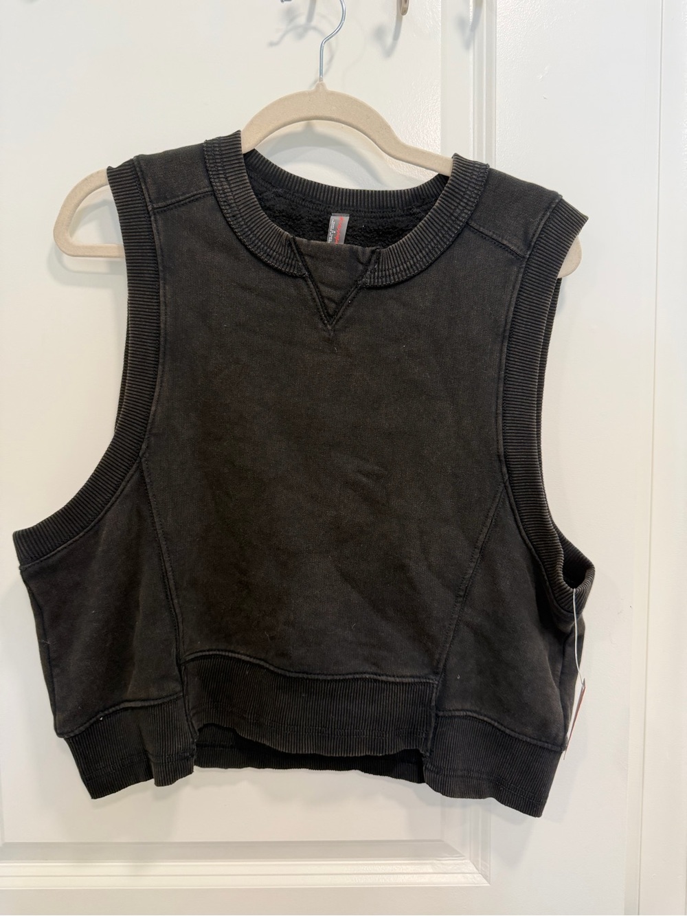 Free People Black Cropped Muscle Tee